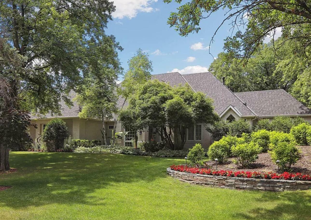 Property Photo: 1600 Linner Road MN 55391
