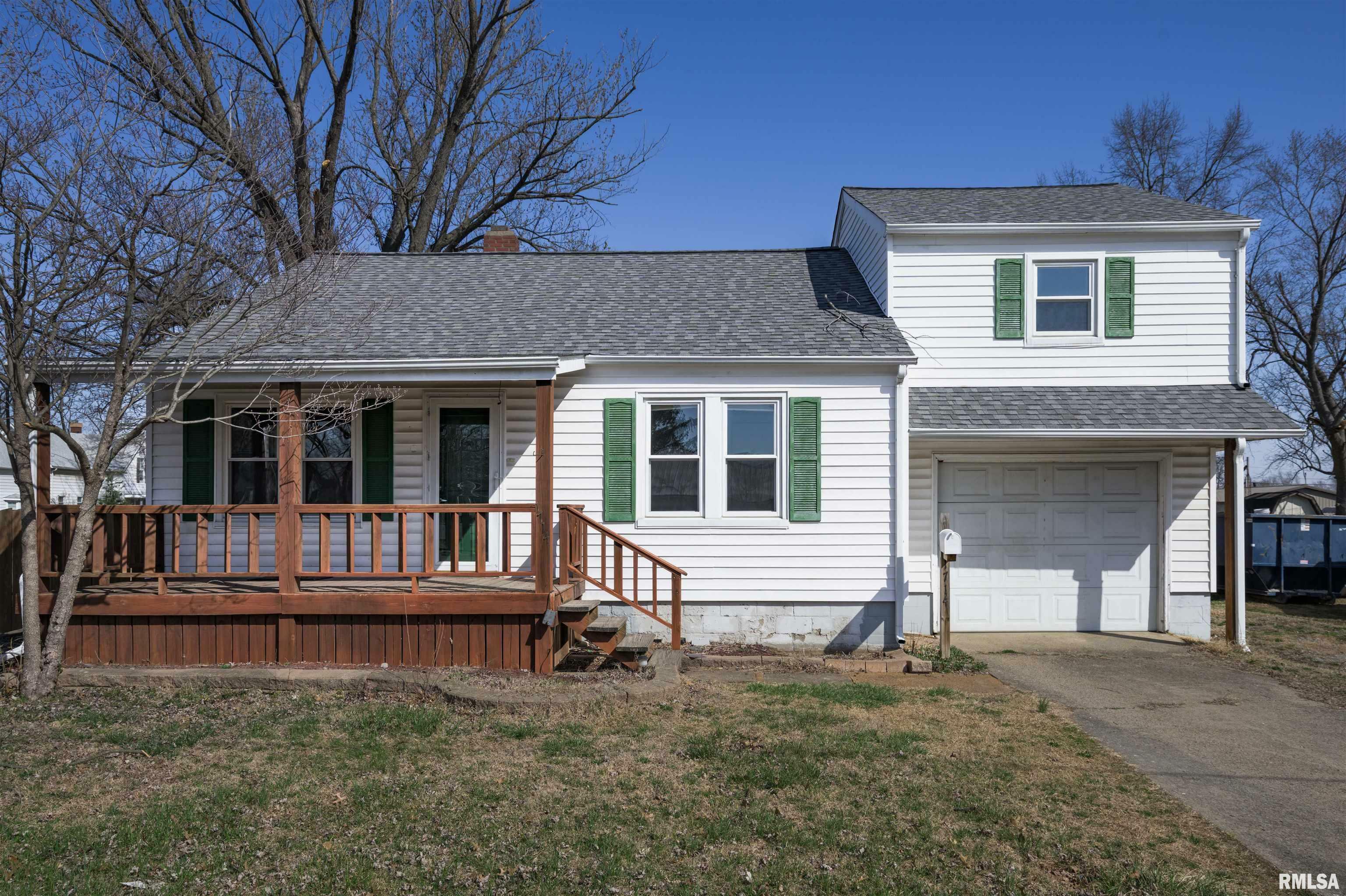 1714 W Chestnut Street  Marion IL 62959 photo