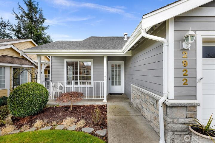 Property Photo:  2922  Racine Street  WA 98226 