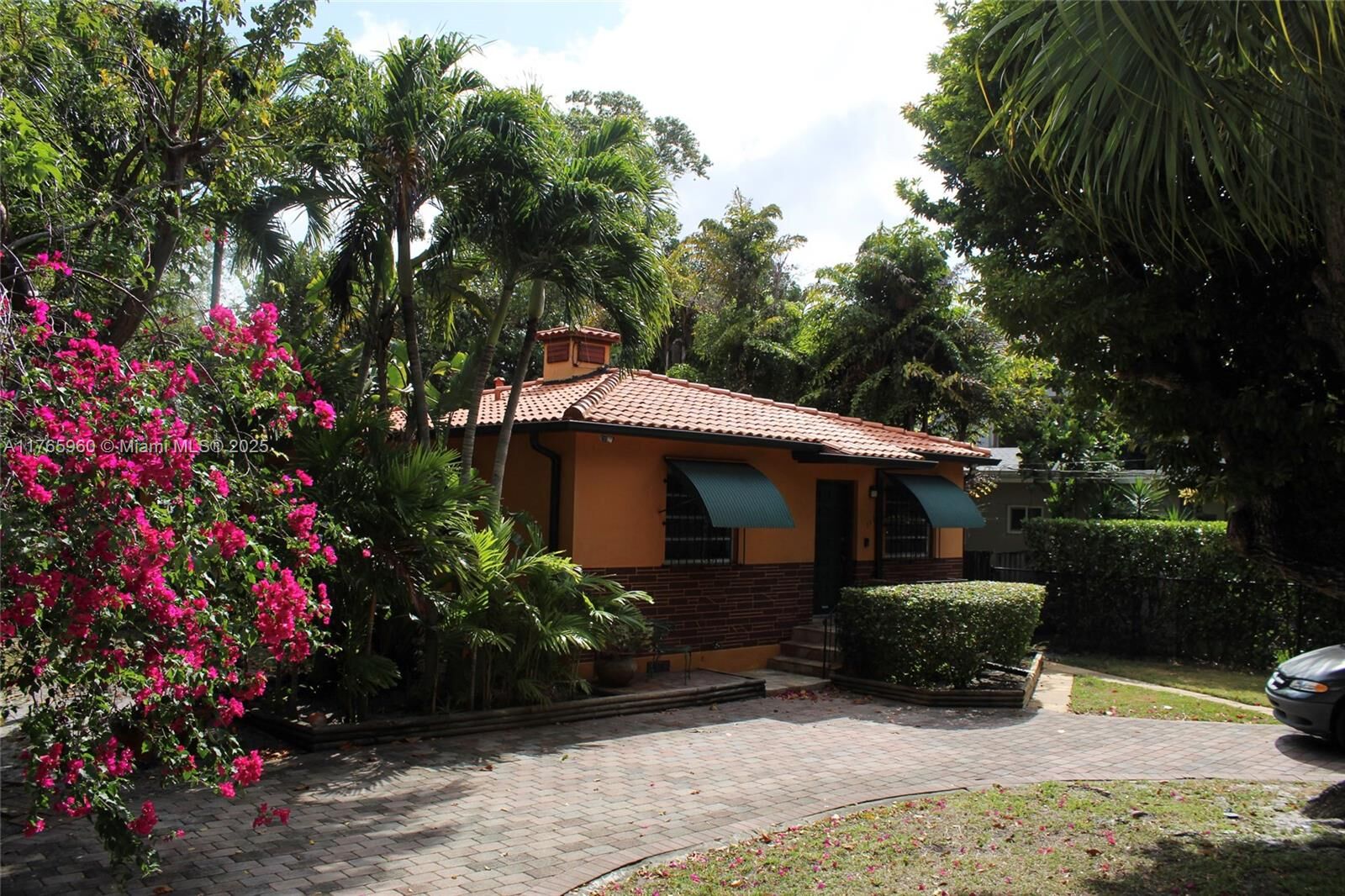 Property Photo: 746 NE 67th St FL 33138