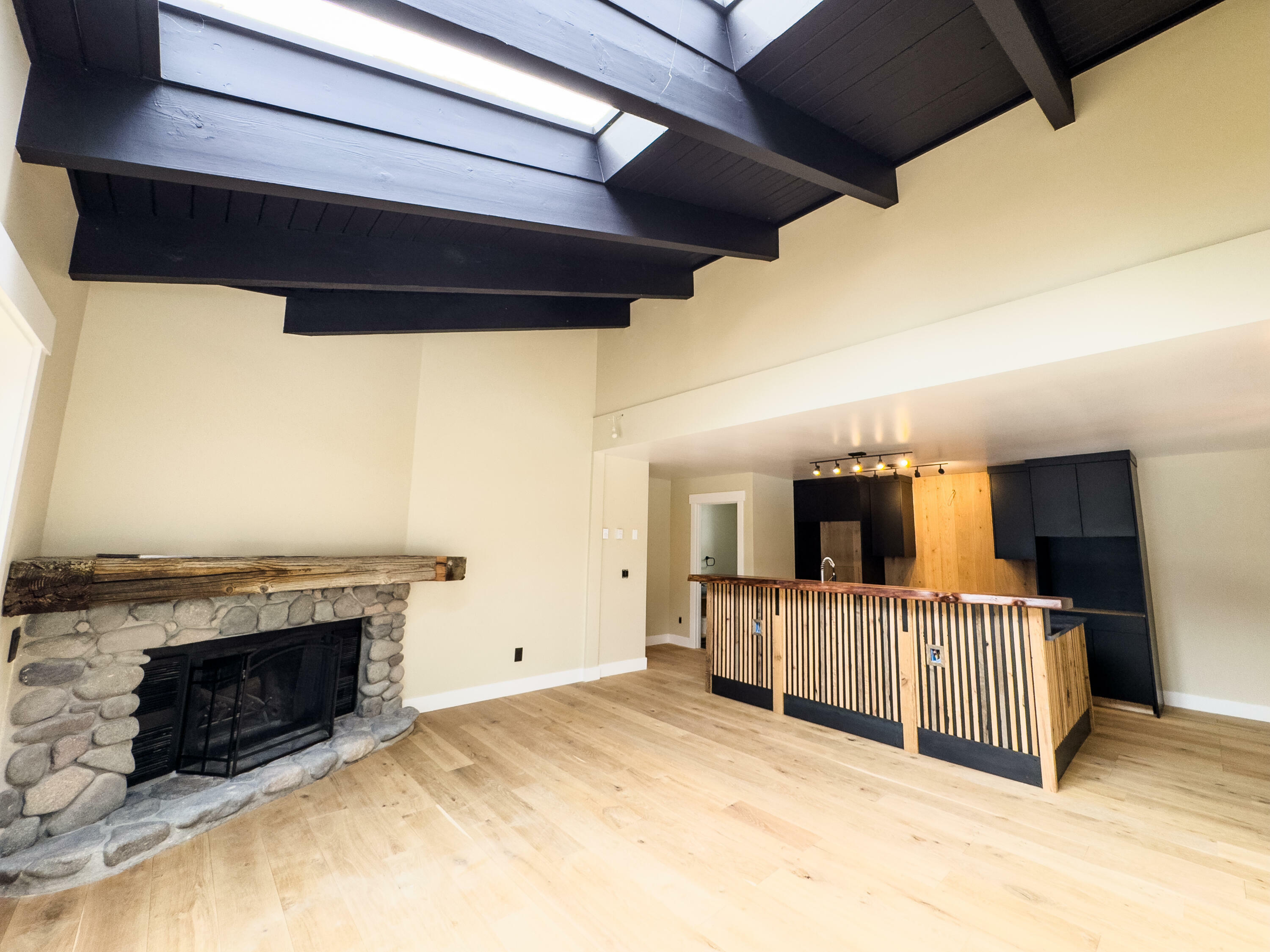 Property Photo: 324 Georginia Rd 2 ID 83340