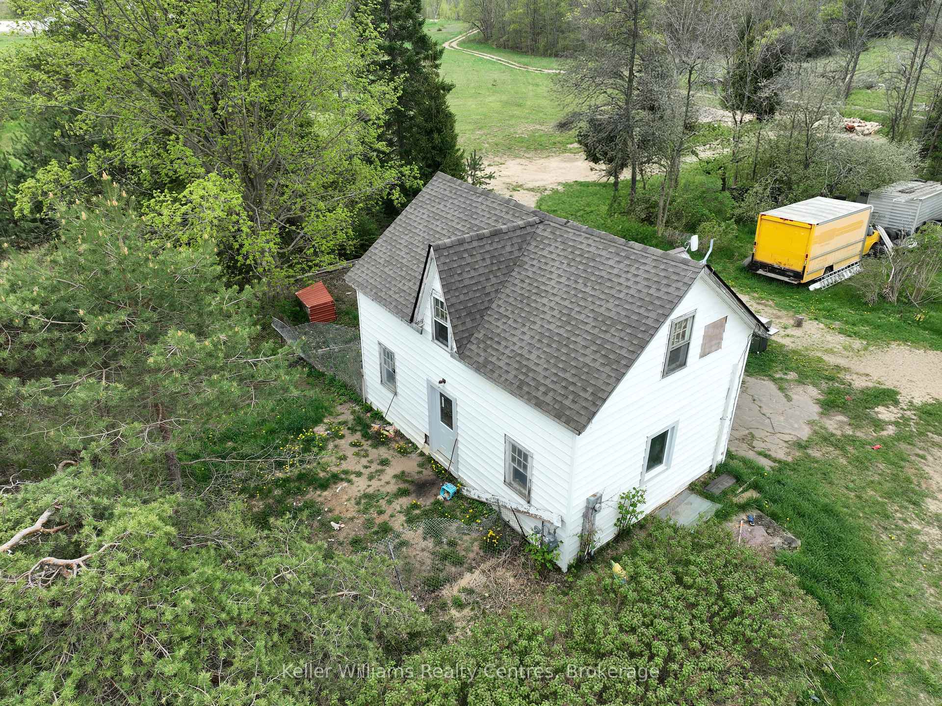 Property Photo: 19528 Highway 6 N/A ON N0H 2T0