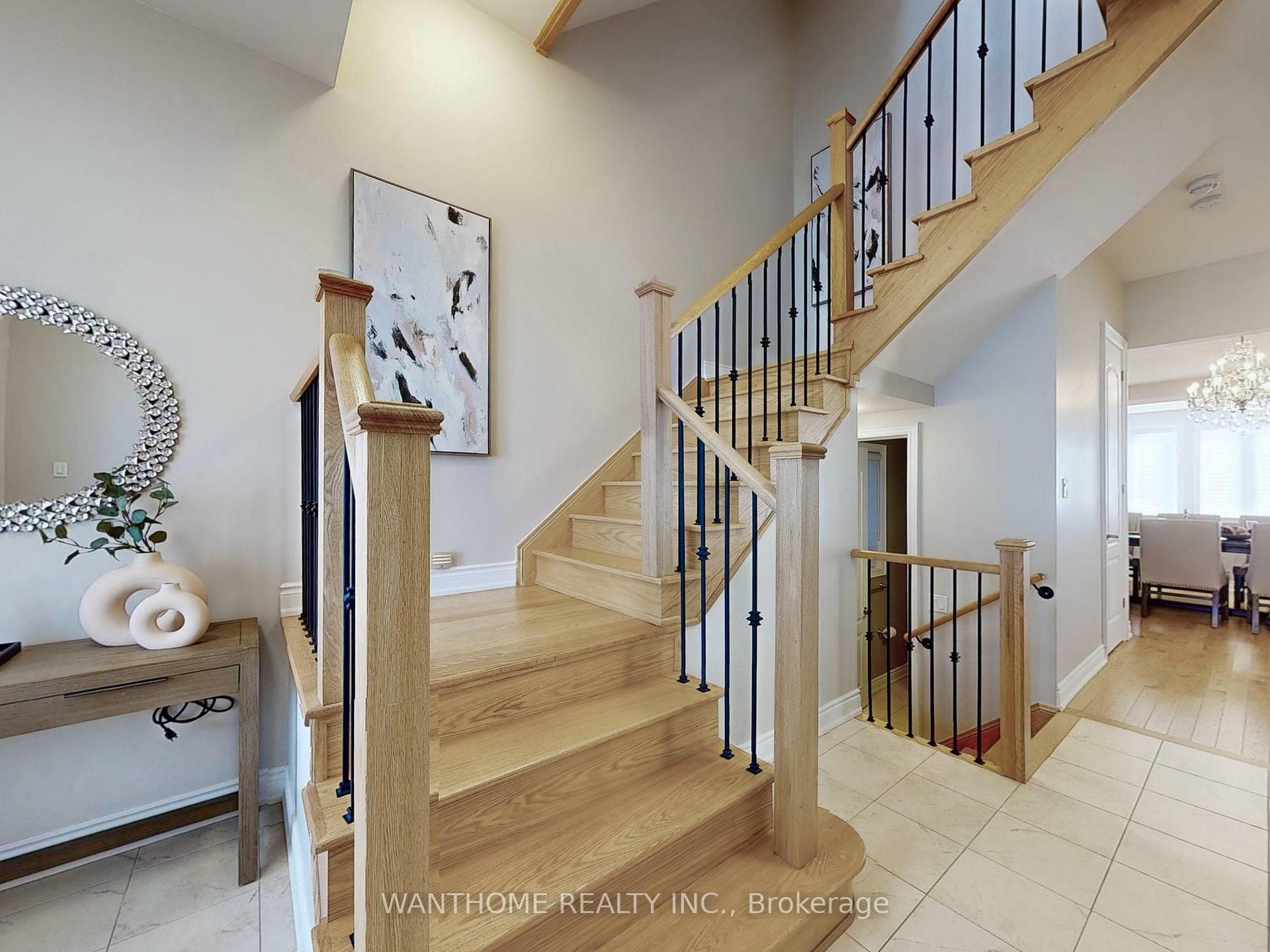 Property Photo: 45 Giardina Crescent ON L4B 0G1