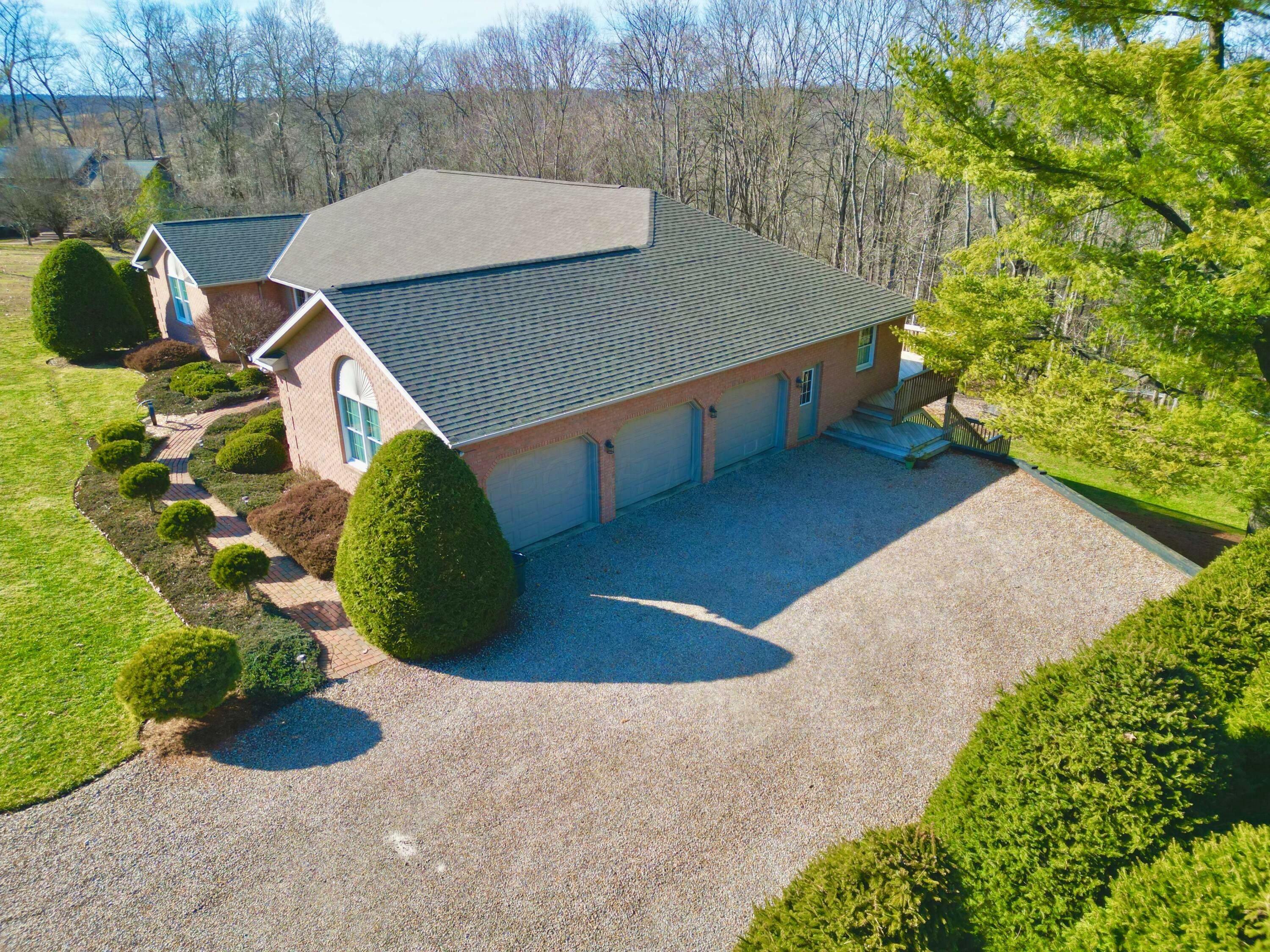 Property Photo: 5295 Milford Drive OH 43701