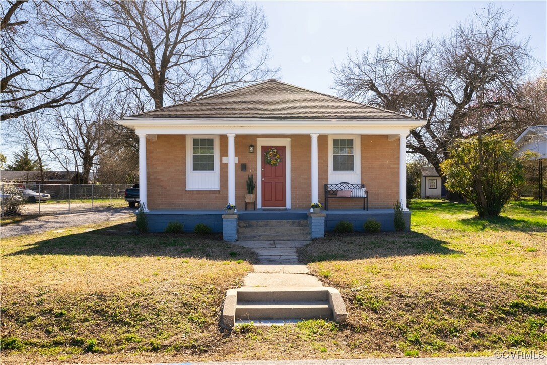 Property Photo: 20412 Loyal Avenue VA 23803