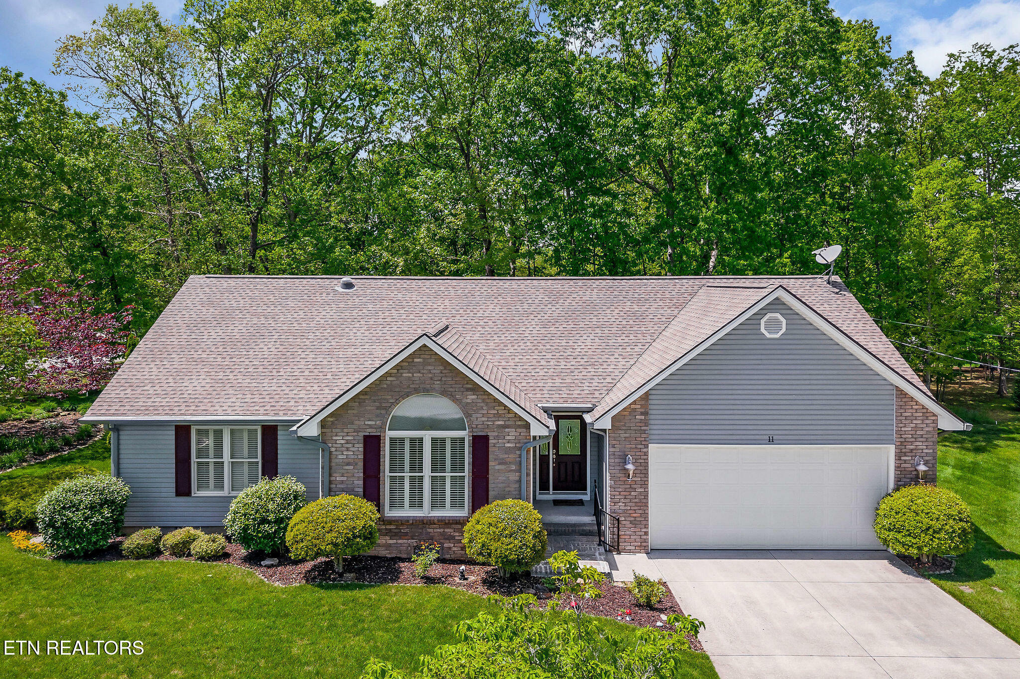 Property Photo: 11 Berkshire Court TN 38558