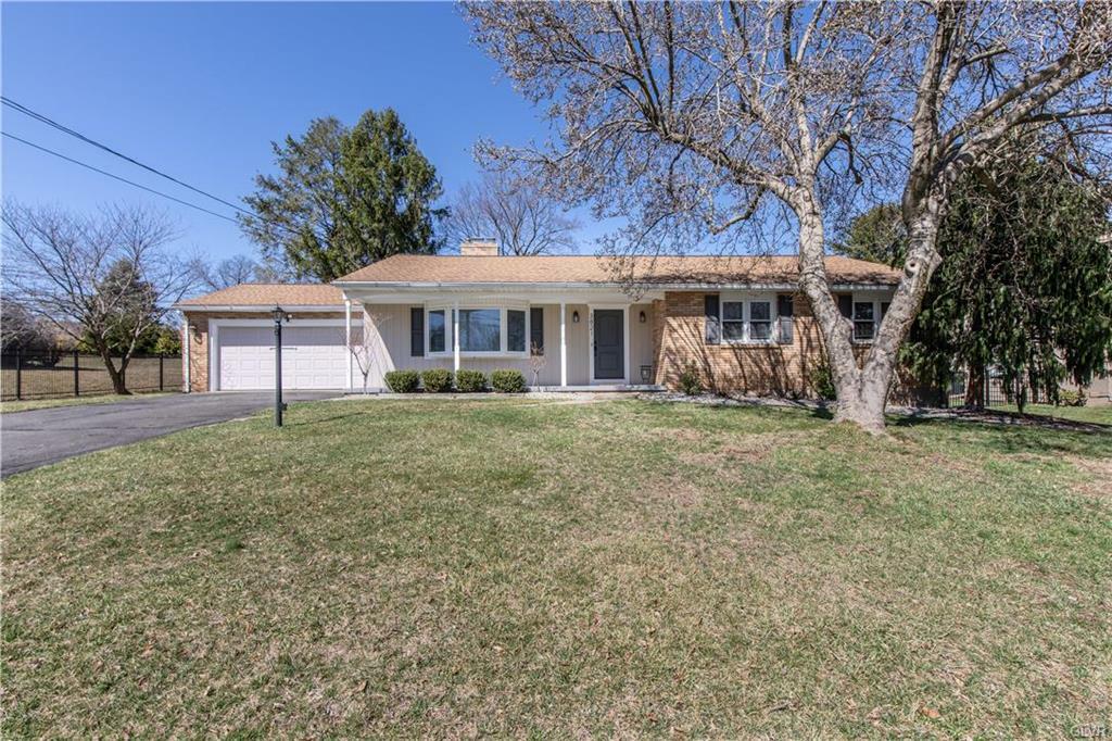 Property Photo: 3821 Southwood Drive PA 18045