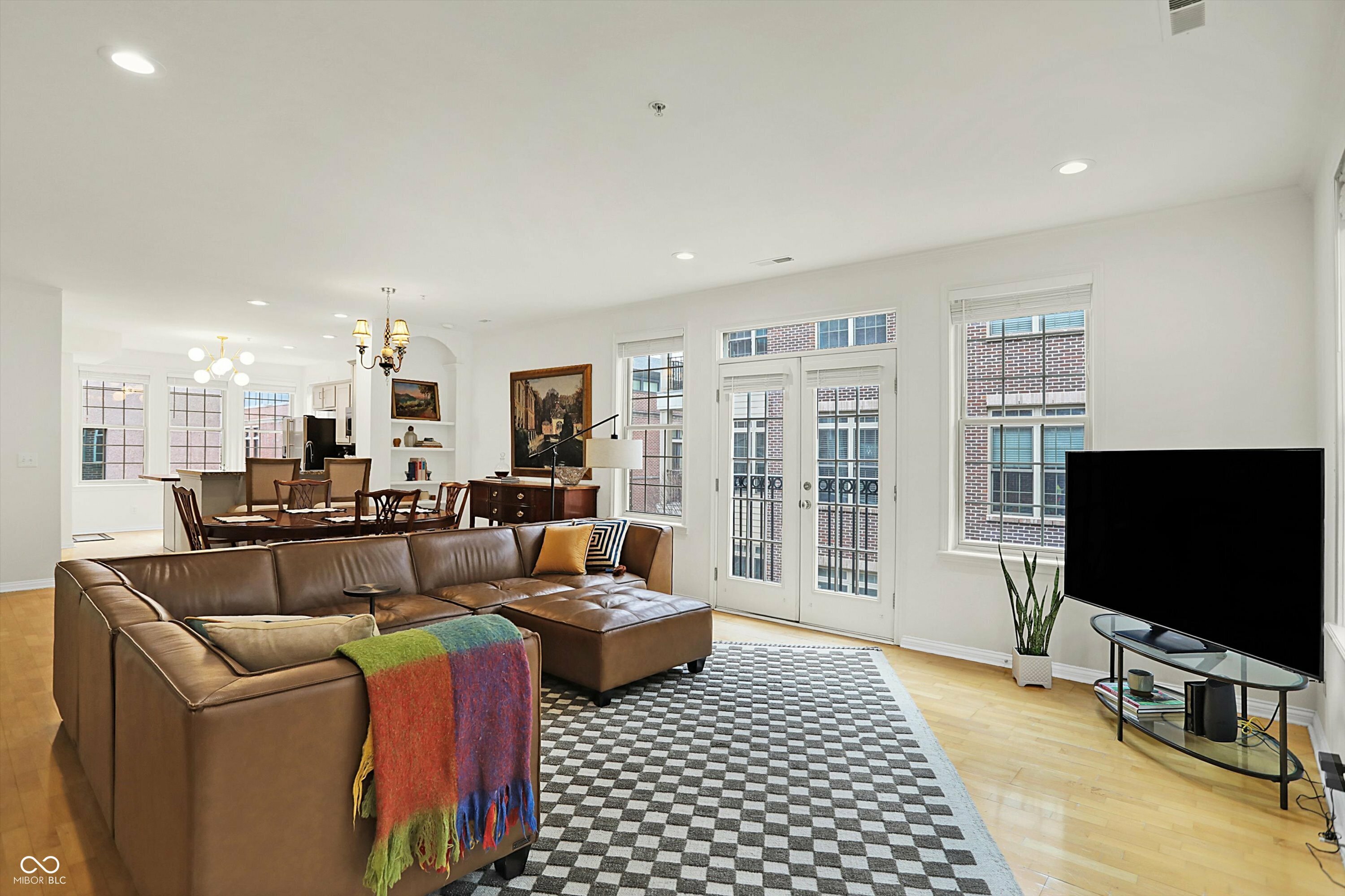 Property Photo: 226 N Cleveland Street 226E IN 46204