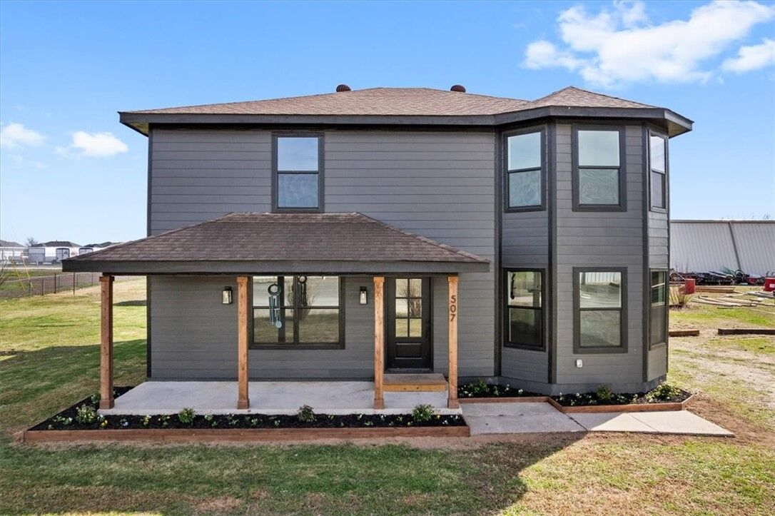 Property Photo:  507 N Old Wire Road  AR 72745 