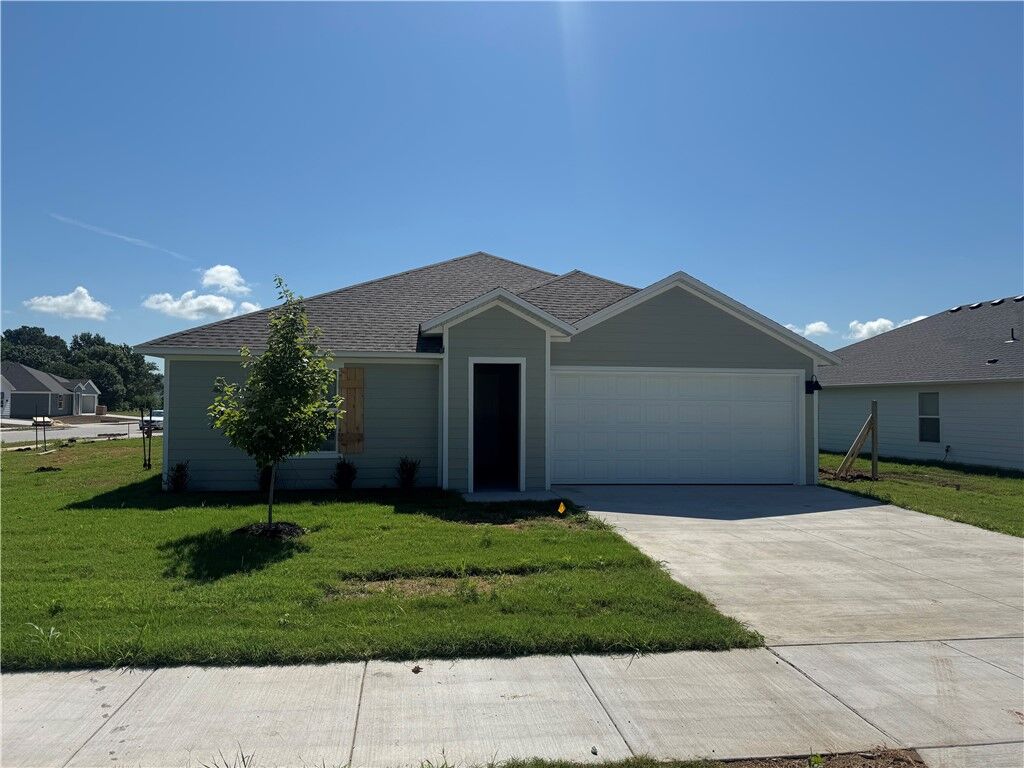 Property Photo:  431 Raegan Street  AR 72753 