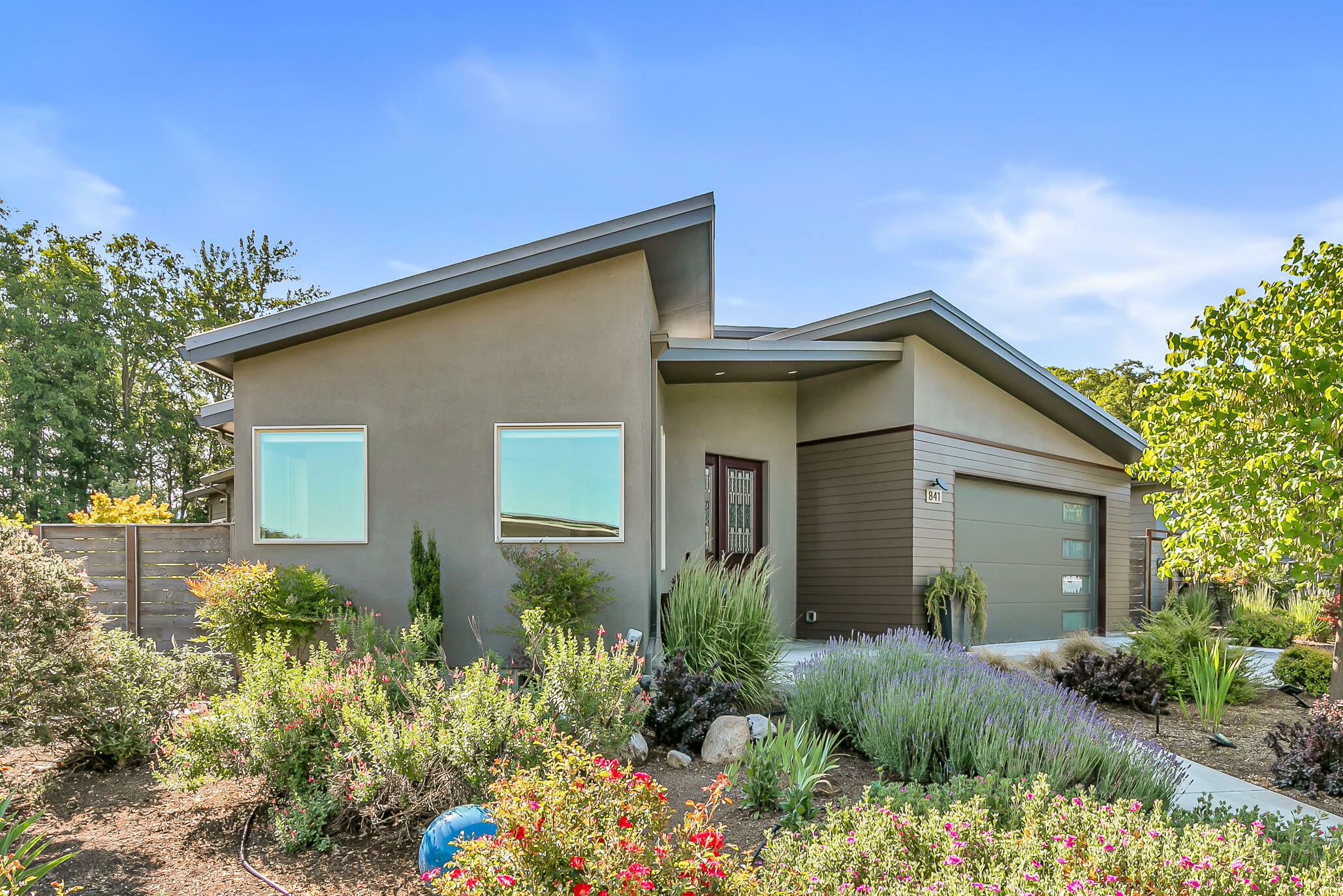 841 Sander Way  Ashland OR 97520 photo
