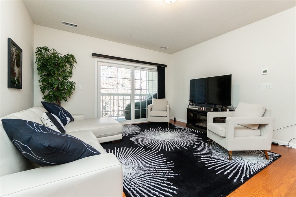 Property Photo:  200 Martins Lndg 211  MA 01864 