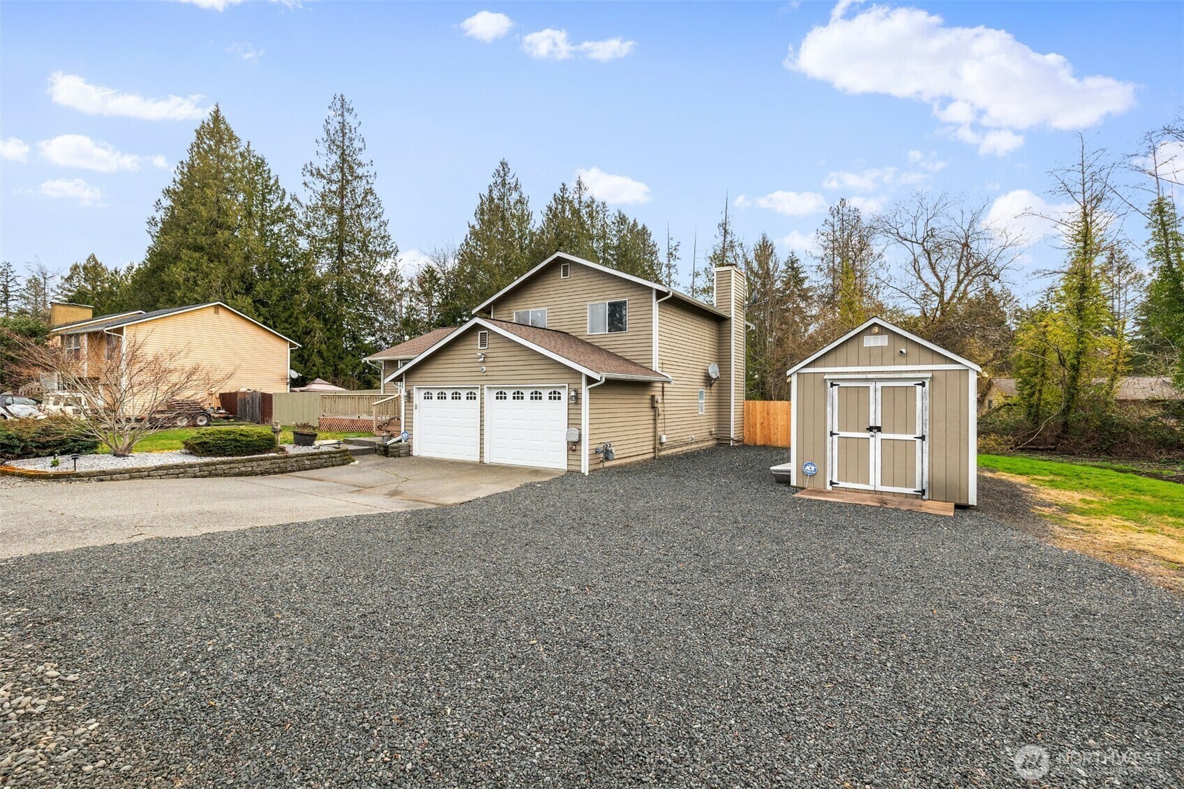 Property Photo: 14610 Kestrel Place NE WA 98370