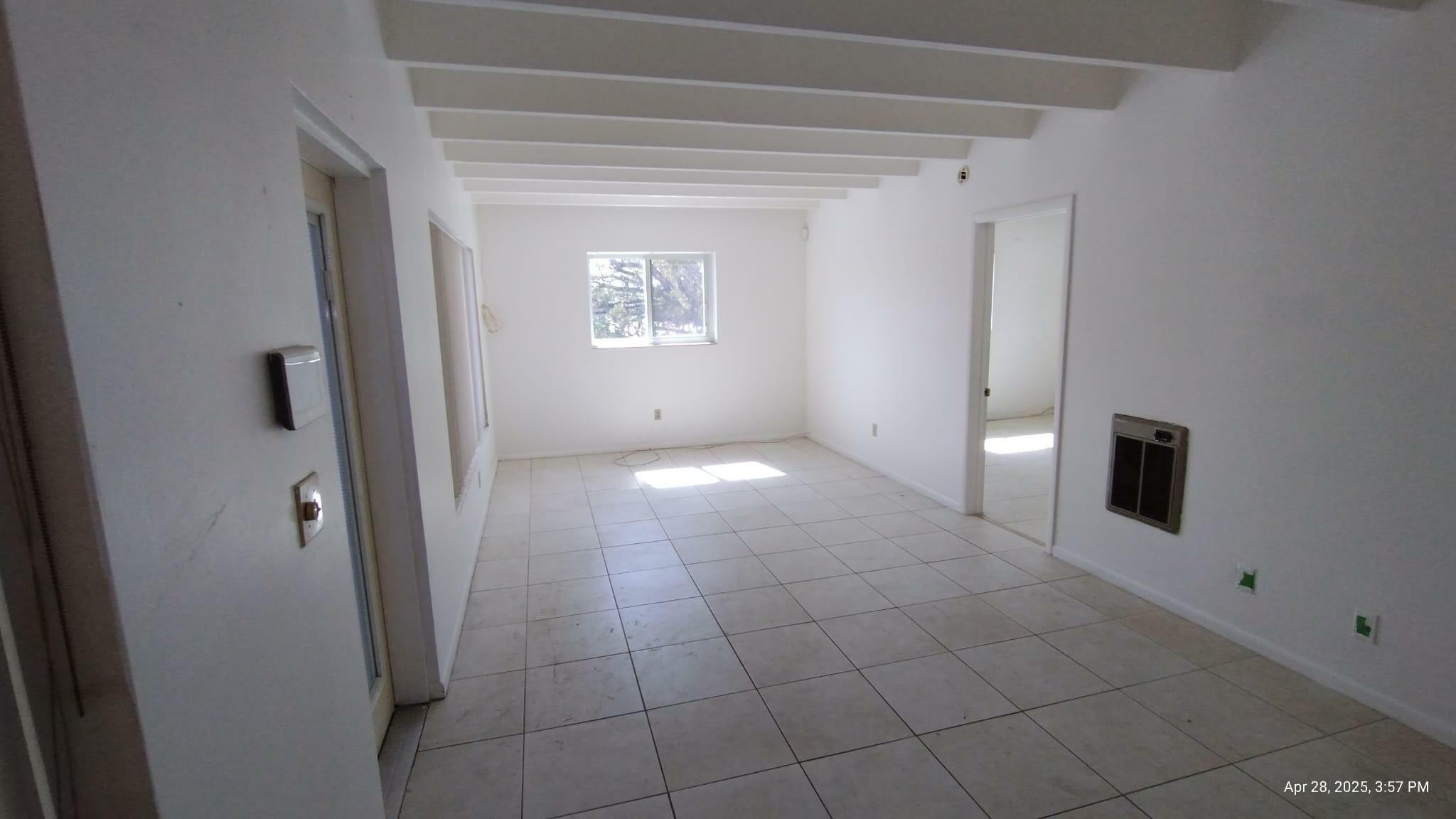 Property Photo: 1520 Lake Avenue 3B FL 33460