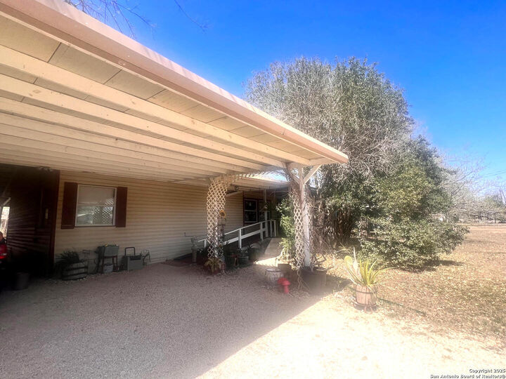 6207 Pioneer Ridge  San Antonio TX 78245 photo