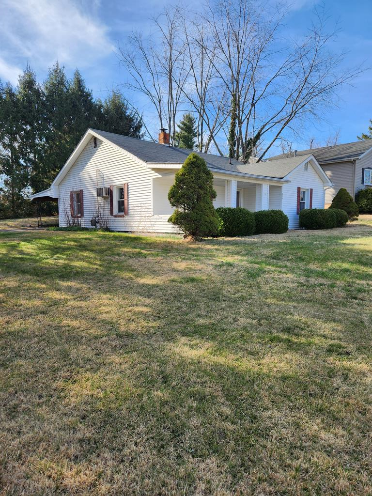 Property Photo: 230 Bowman Road OH 45601
