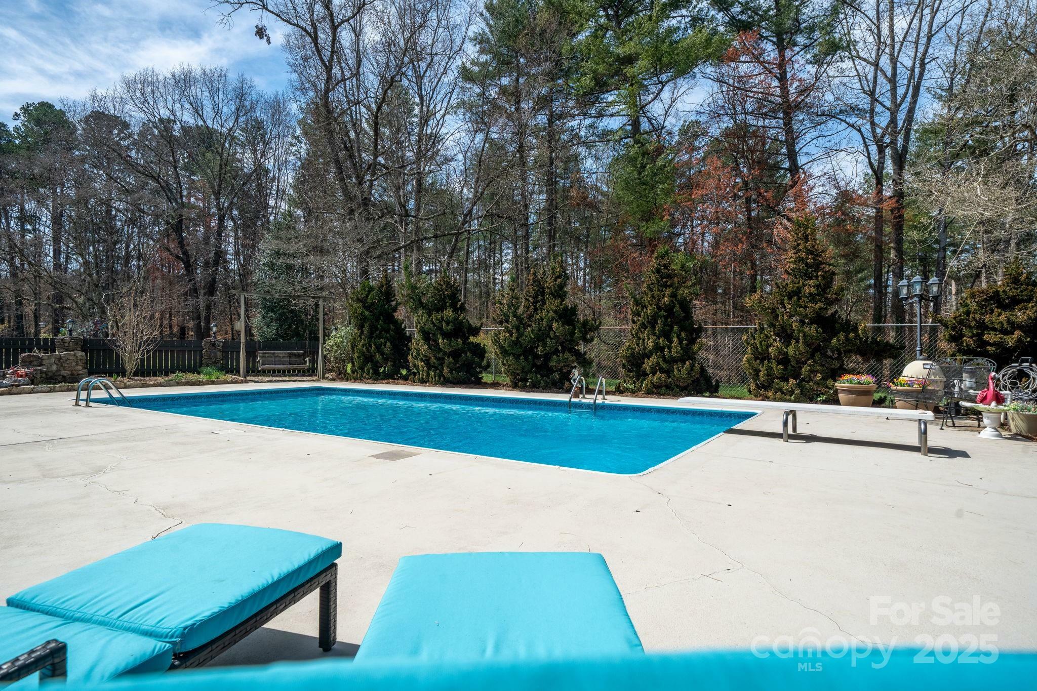 Property Photo: 1787 12th Street Drive NW NC 28601