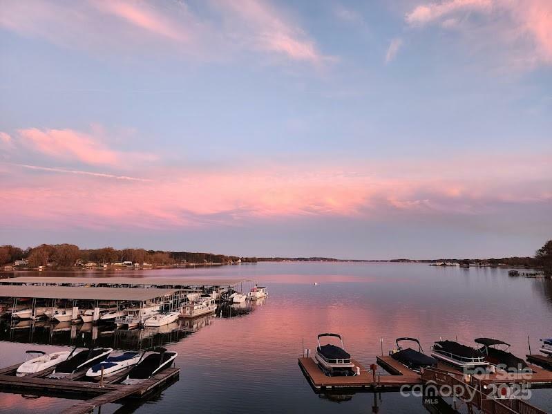 Property Photo: 7831 Spinnaker Bay Drive 314 NC 28673