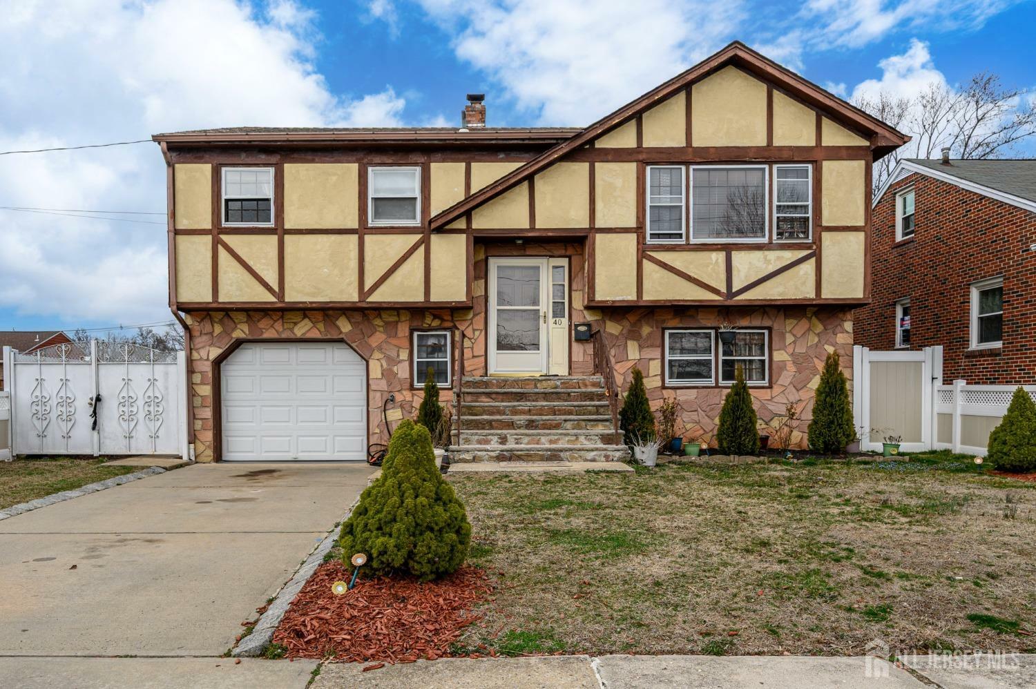 40 Mary Street  Carteret NJ 07008 photo