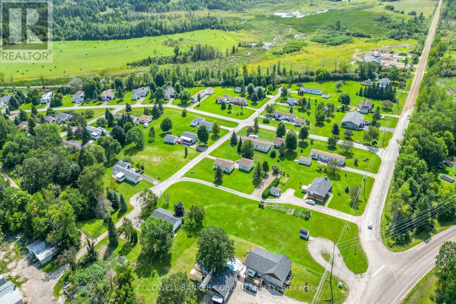 Property Photo: 65 Pleasant View Drive ON K7V 0A5