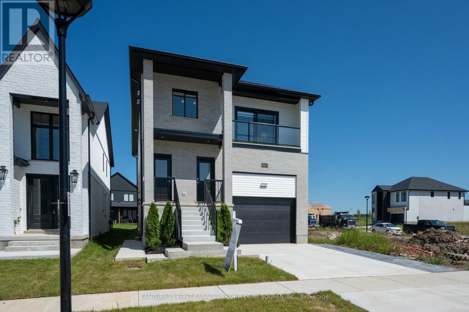 Property Photo:  3867 Petalpath Way  ON N6P 1H5 