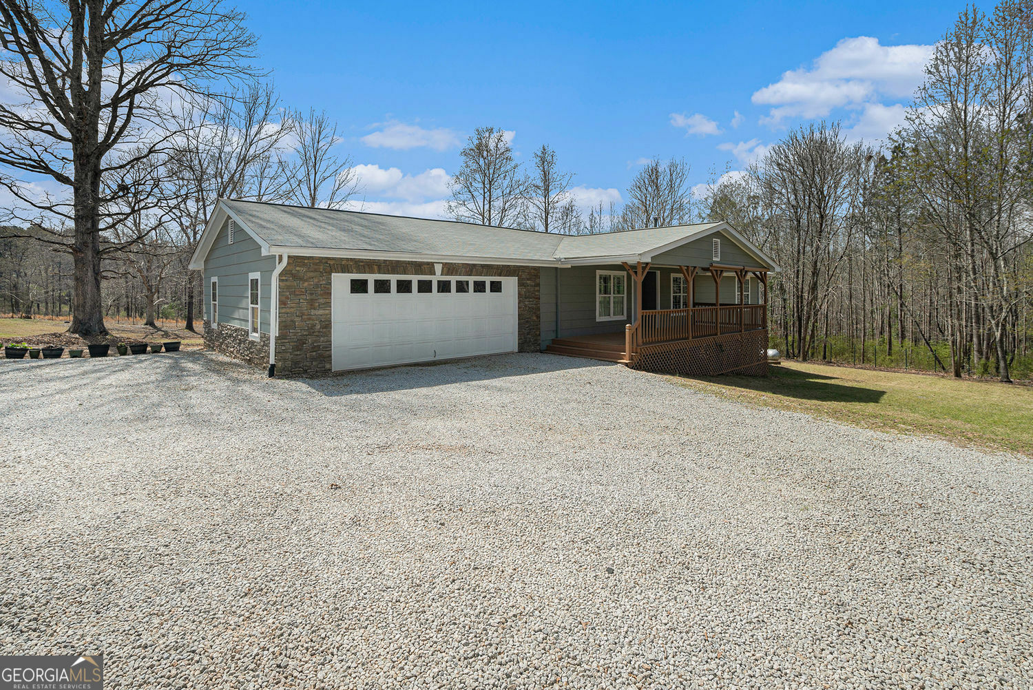 Property Photo: 1875 Ebenezer Road SW GA 30094