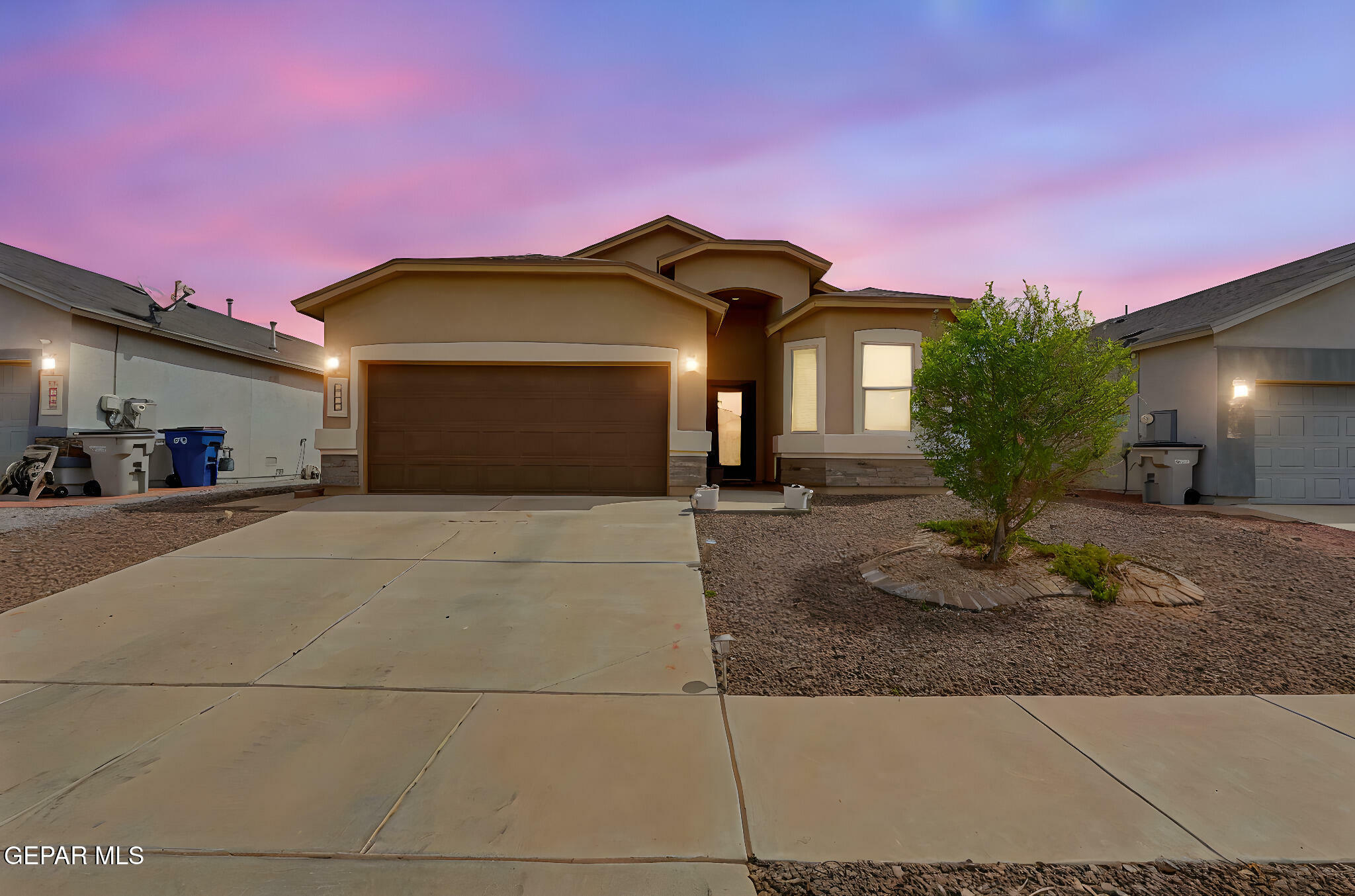 6572 Julianna Lane  El Paso TX 79932 photo