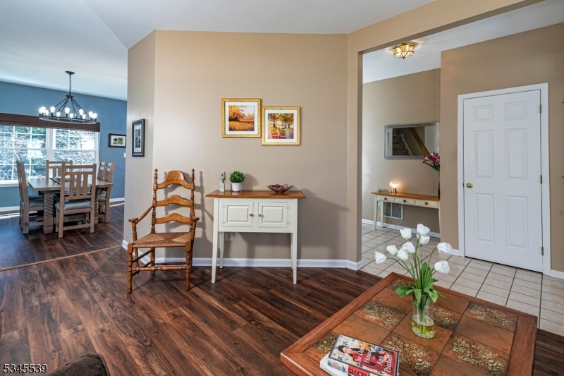 Property Photo: 3 Lehigh Ct NJ 08540