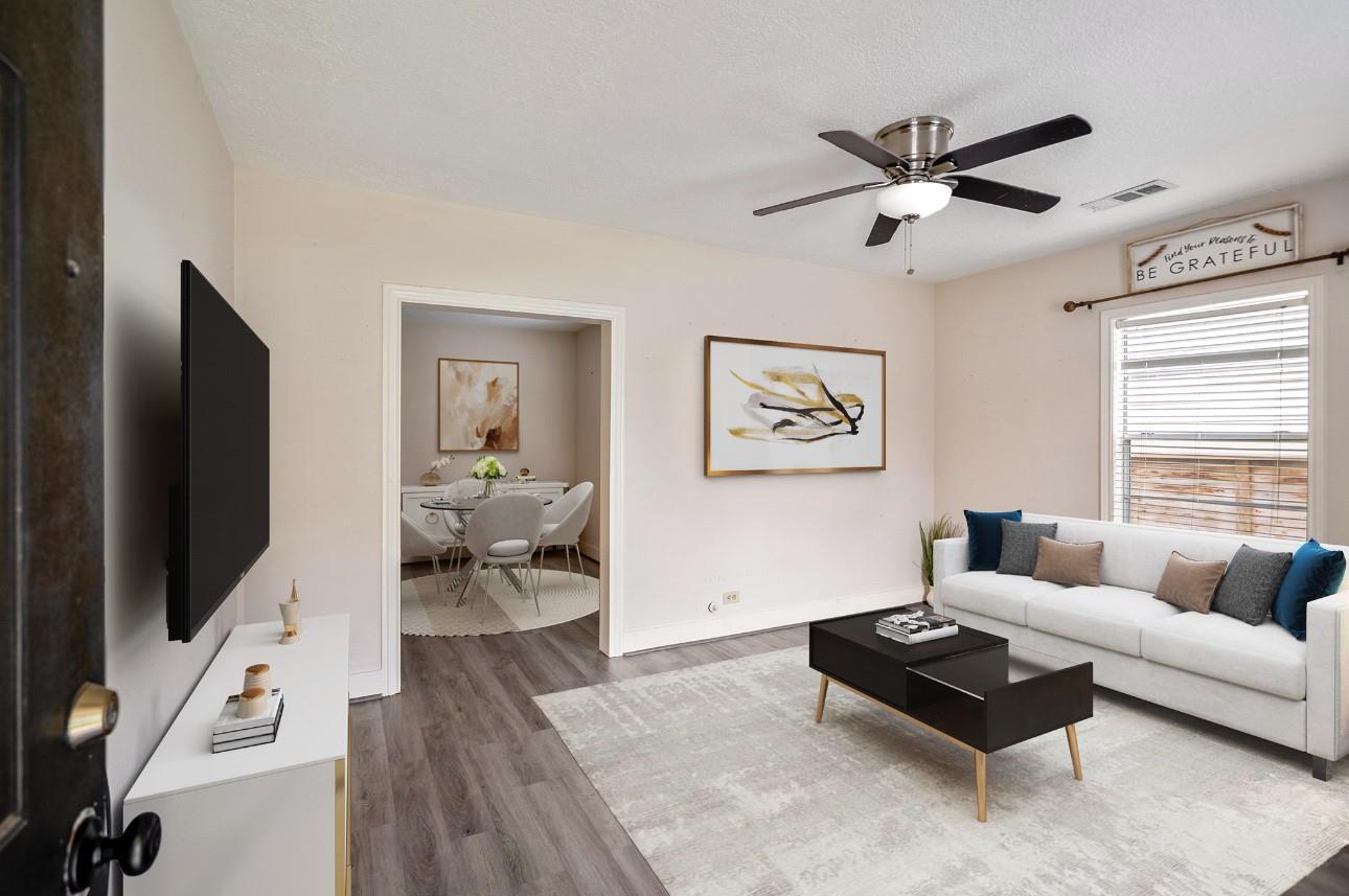 Property Photo: 4719 Hain Street TX 77009