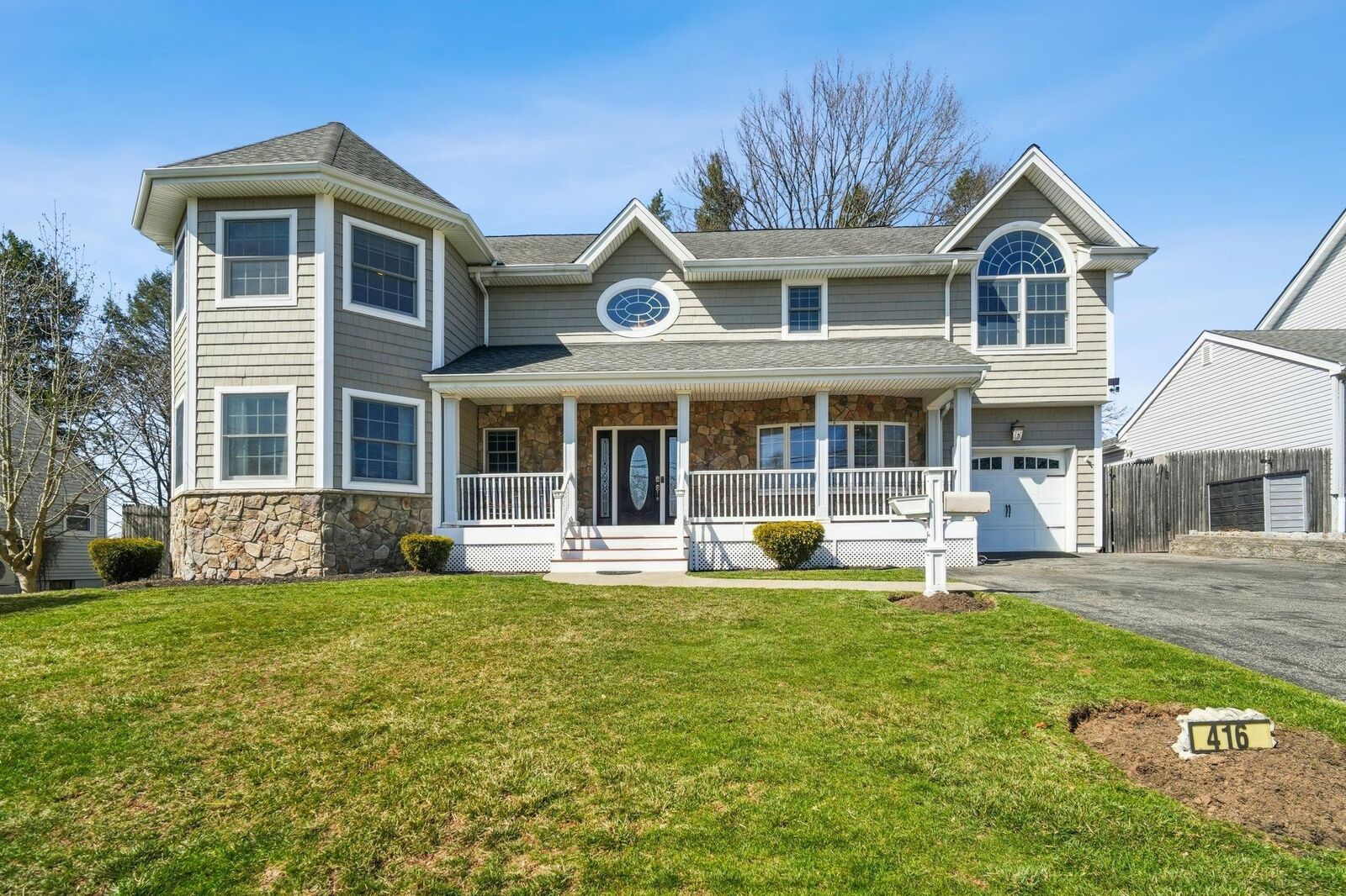 Property Photo: 416 West Ave NJ 07647