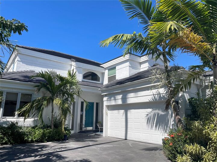 Property Photo:  7782 Club Lane  FL 34238 