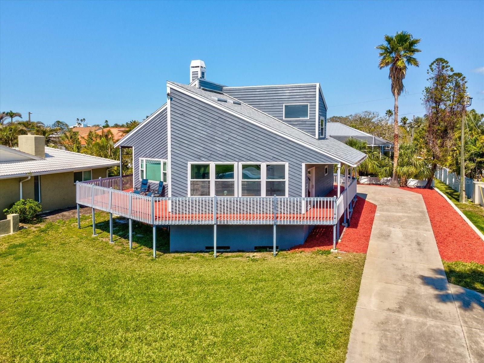 115 16th Street  Belleair Beach FL 33786 photo