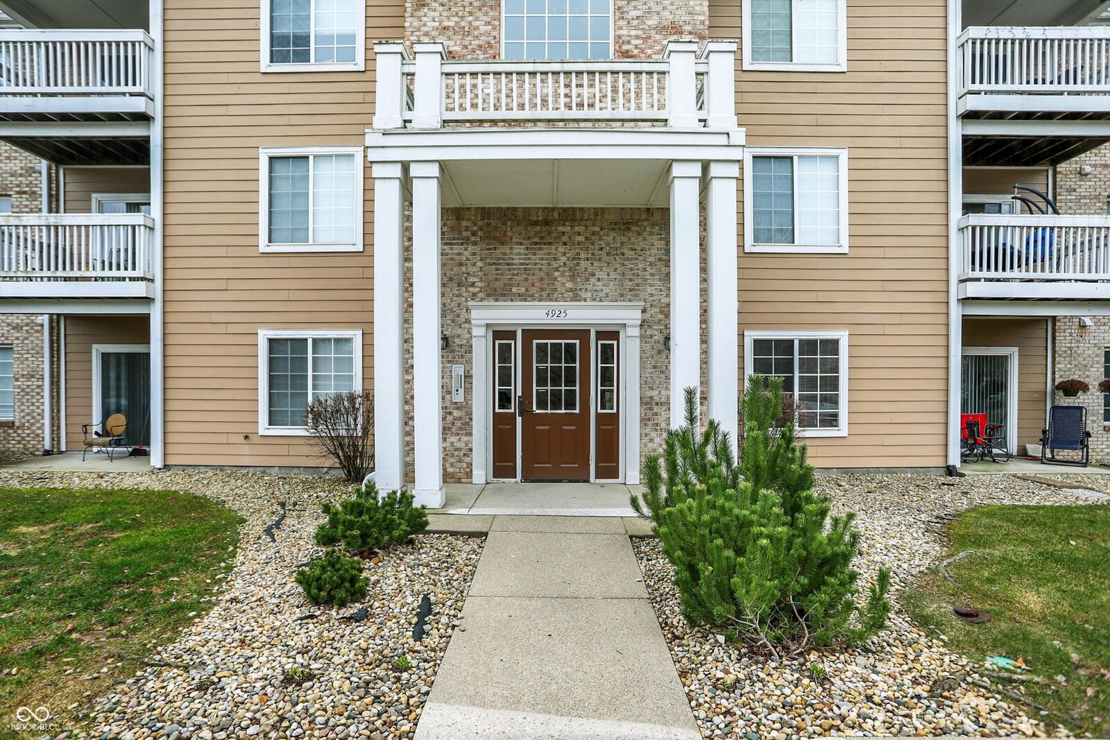 Property Photo:  4925 Opal Ridge Lane 309  IN 46237 