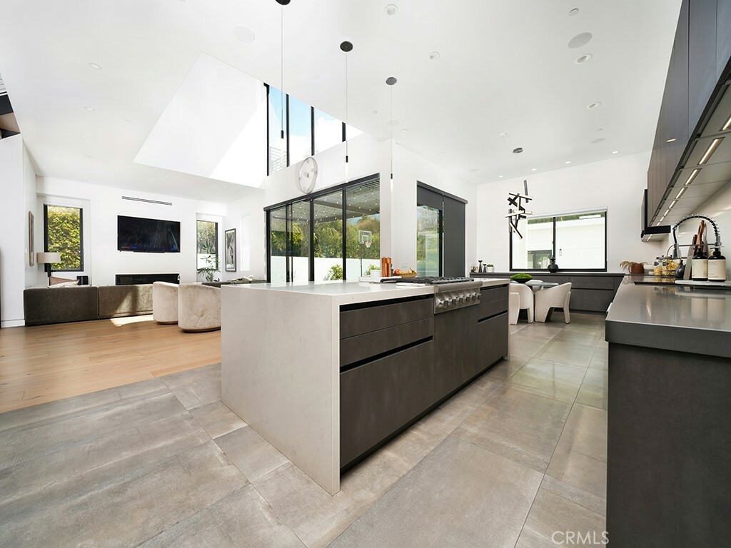 18852 Canyon Crest Drive  Villa Park CA 92861 photo