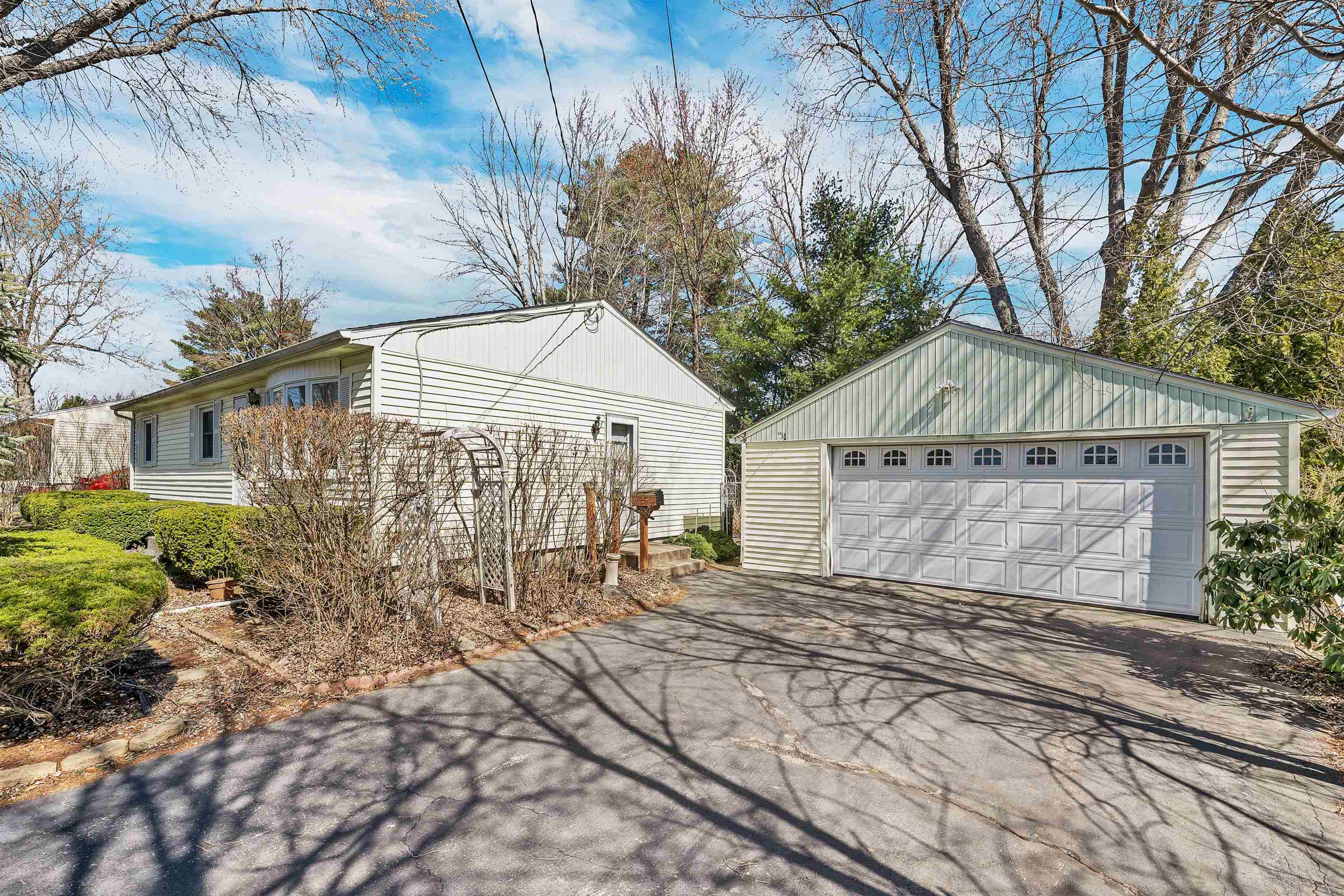 Property Photo: 70 Lois Street NH 03103