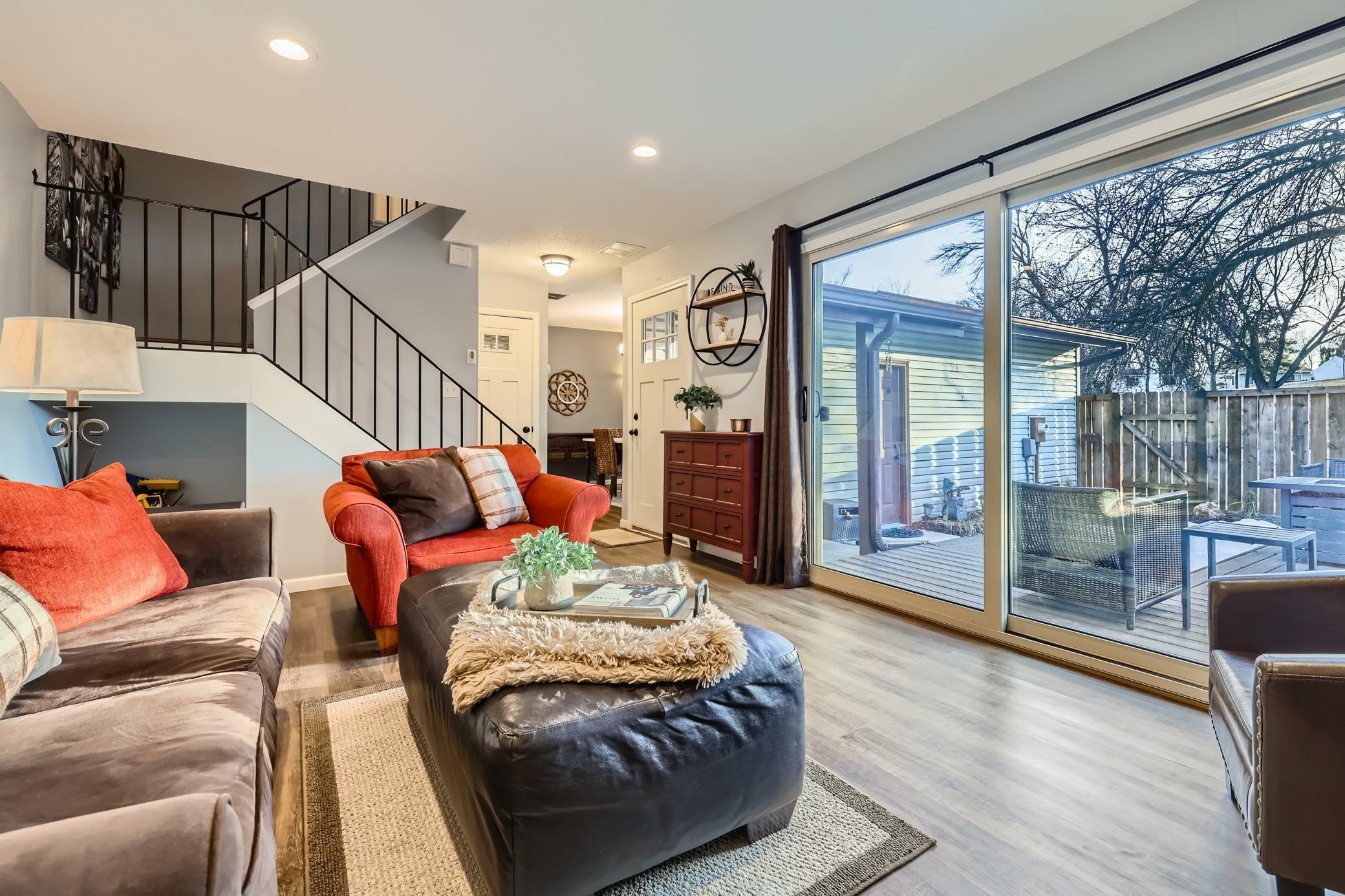 7742 Dunmore Road  Woodbury MN 55125 photo