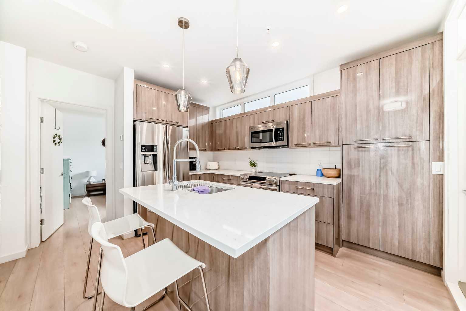 Photo de la propriété: 317 22 Avenue SW 311 AB T2S 3H6