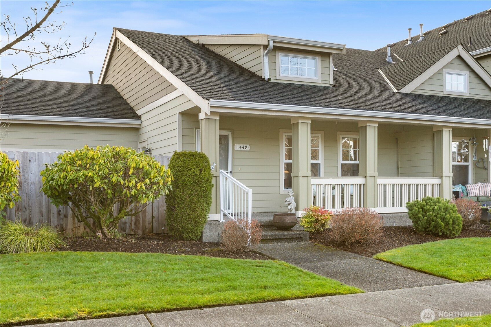 1448  Heath Court  Dupont WA 98327 photo
