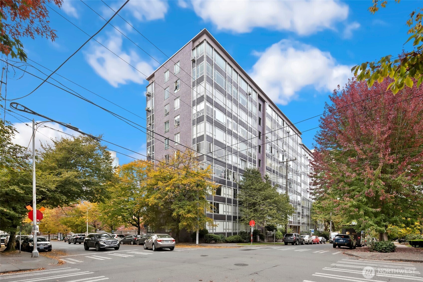 Property Photo: 1221 Minor Avenue 902 WA 98101