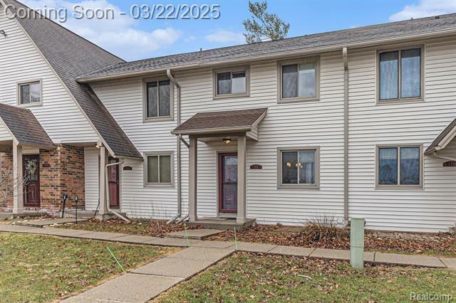 7310 Bluewater Drive 117  Springfield Twp MI 48348 photo