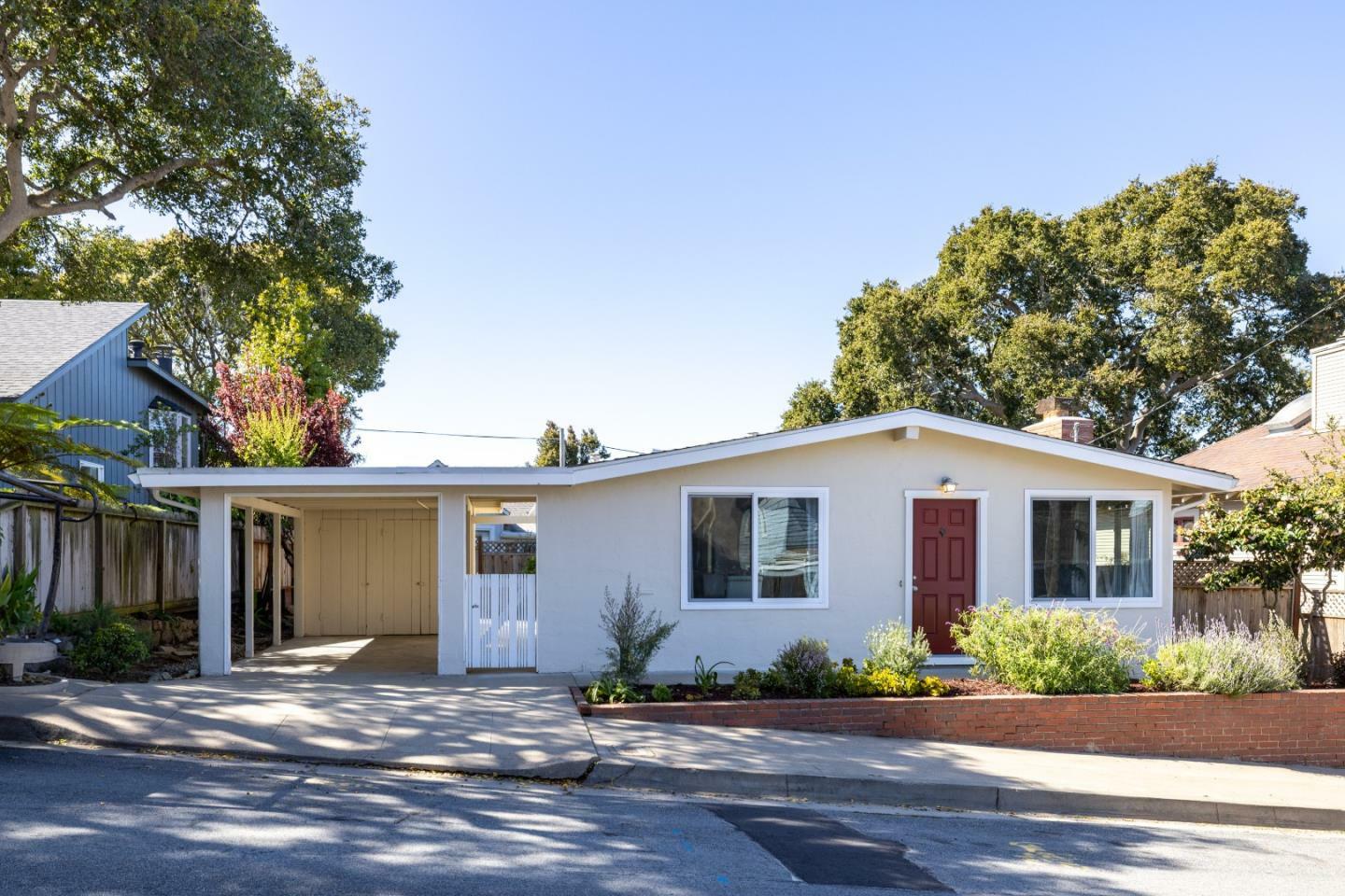 134 3rd Street  Pacific Grove CA 93950 photo