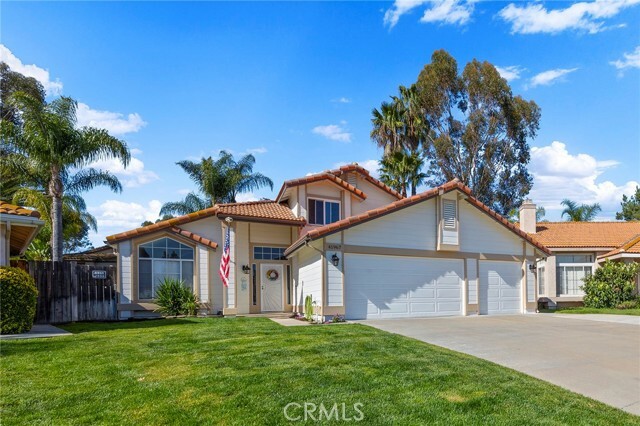 Property Photo: 41967 Shorewood Court CA 92591