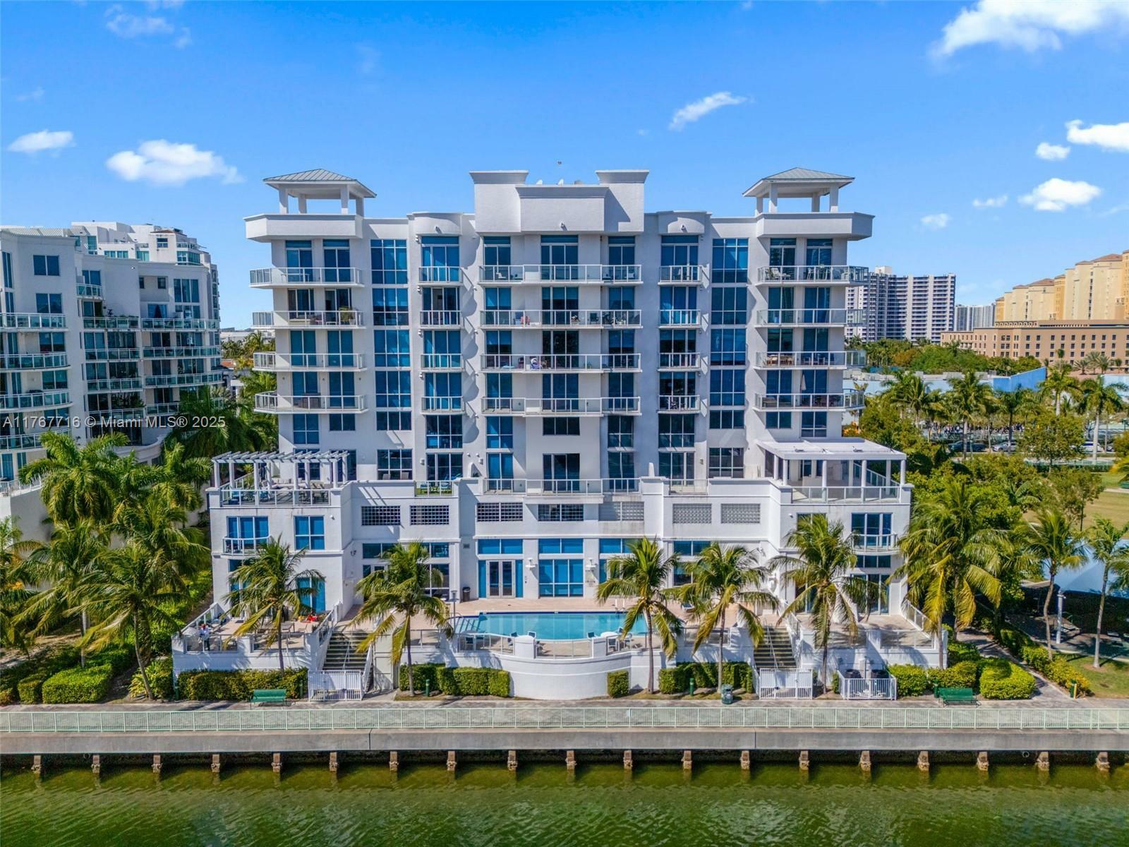Property Photo: 3030 NE 188th St 409 FL 33180