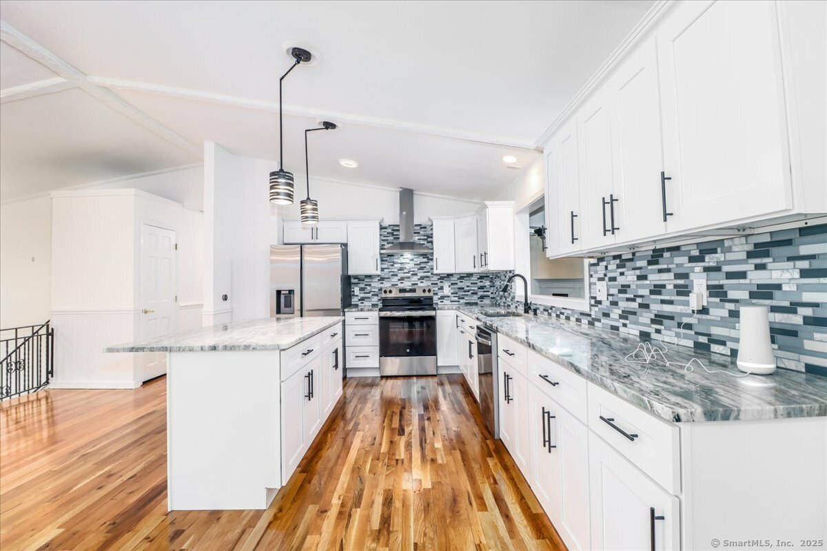 Property Photo: 25 Jefferson Drive CT 06776