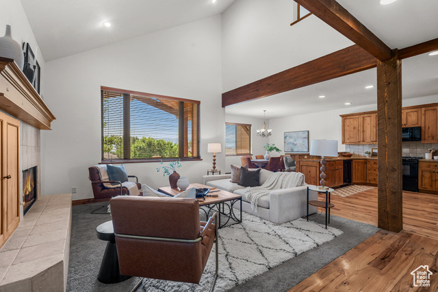 Property Photo: 1056 W Lime Canyon Rd UT 84049