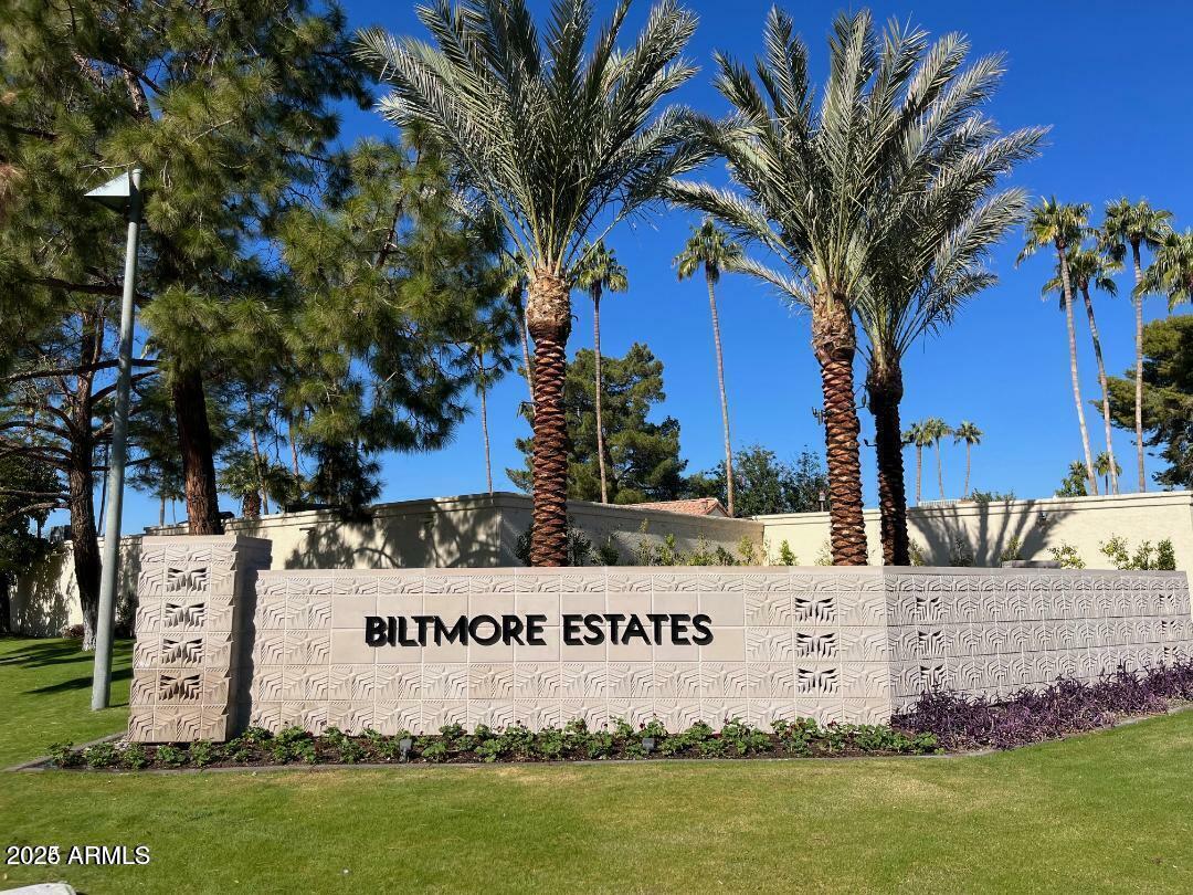 Property Photo: 5132 N 31st Way 127 AZ 85016