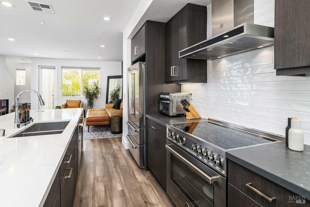 Property Photo: 918 Rockview Road CA 94949