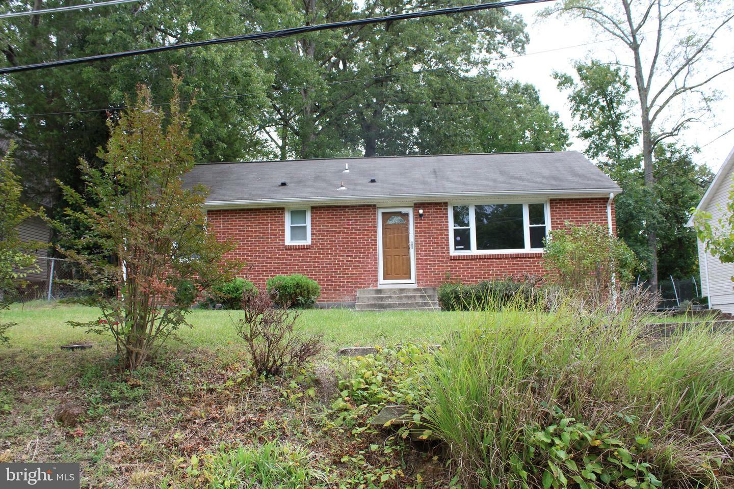 Property Photo:  19115 Wayne Drive  VA 22172 