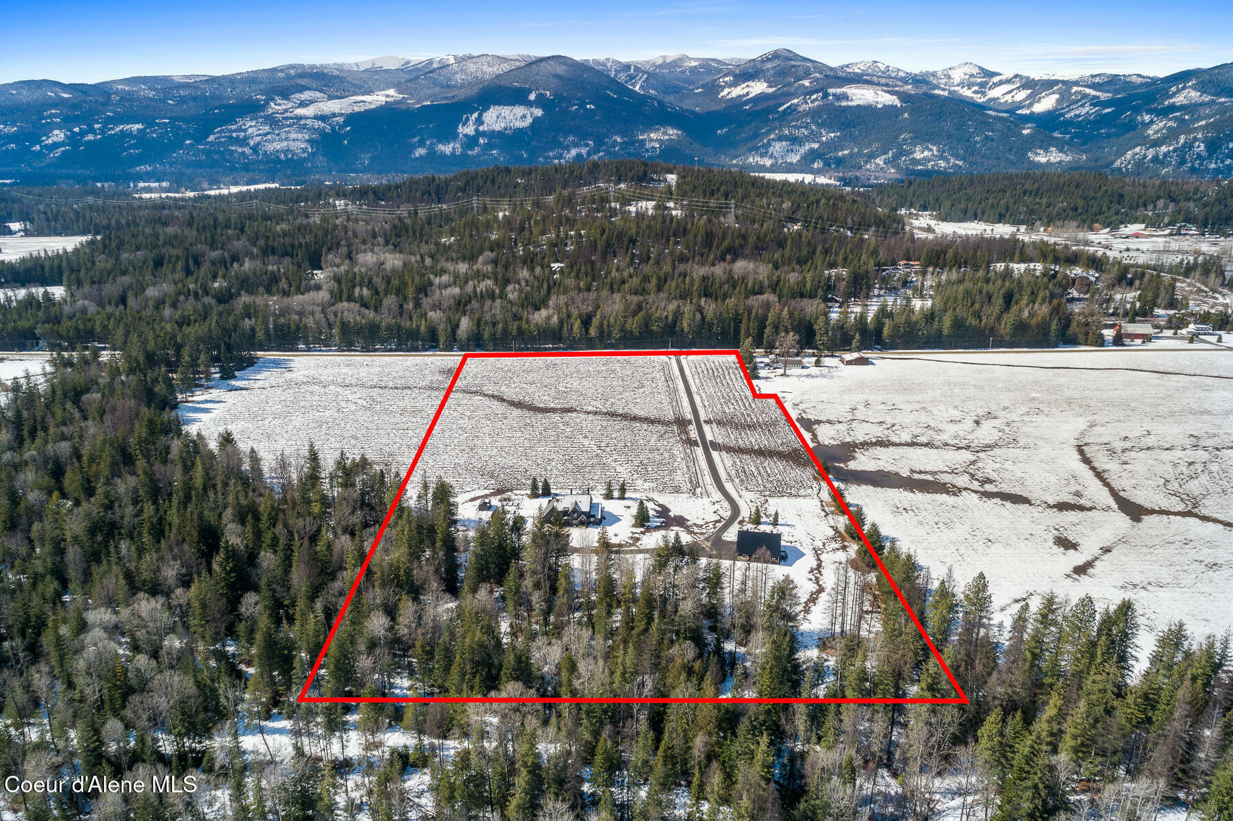 Property Photo: 713 N Center Valley Rd ID 83864