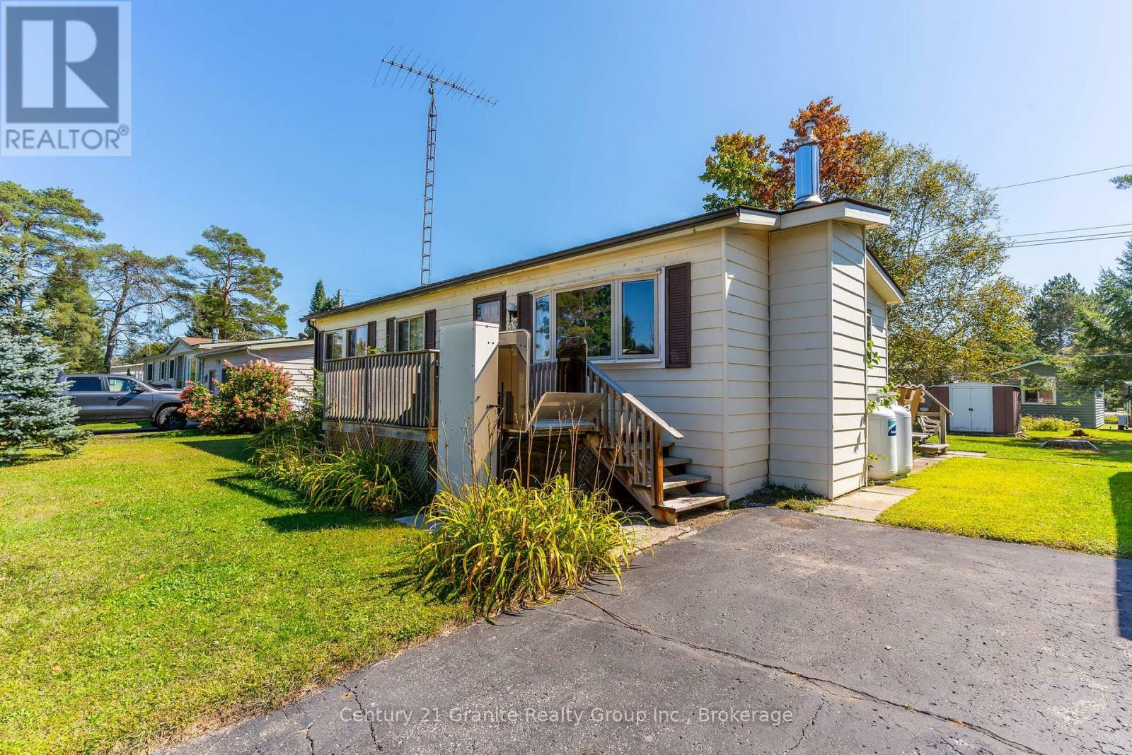 Property Photo: 1034 Eighth Lane ON K0M 2K0